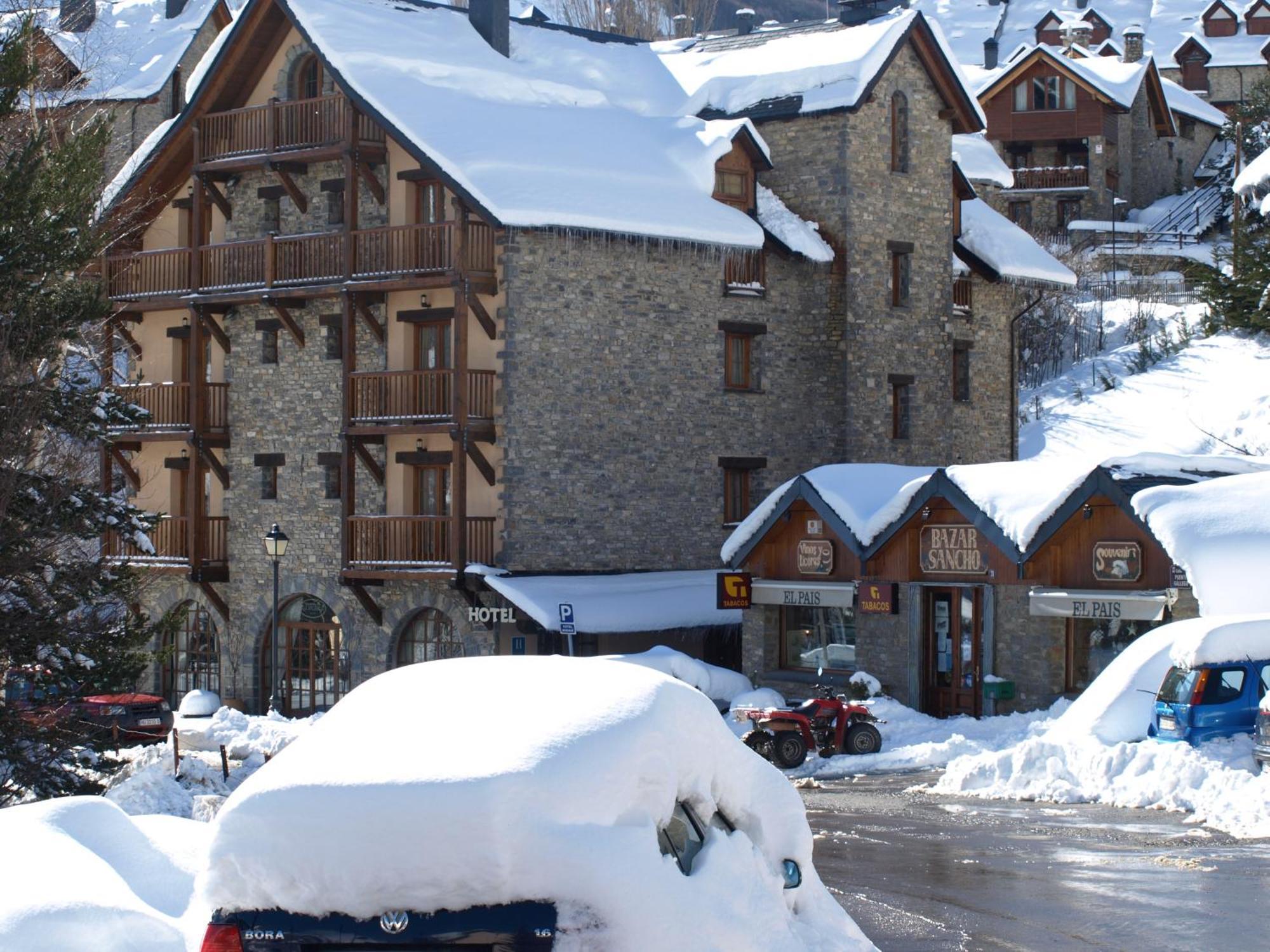 Hotel Bocale Sallent de Gállego Zewnętrze zdjęcie