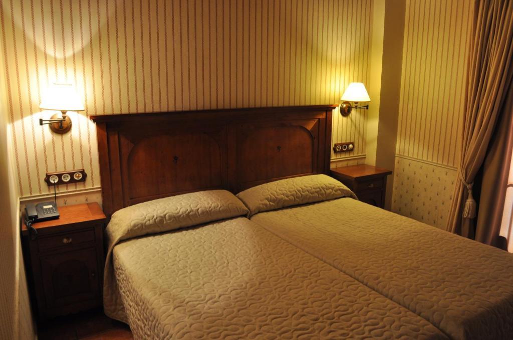 Hotel Bocale Sallent de Gállego Pokój zdjęcie